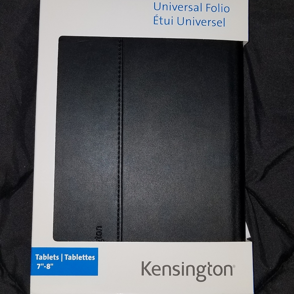 NWT Tablet Cover - Picture 7 of 8